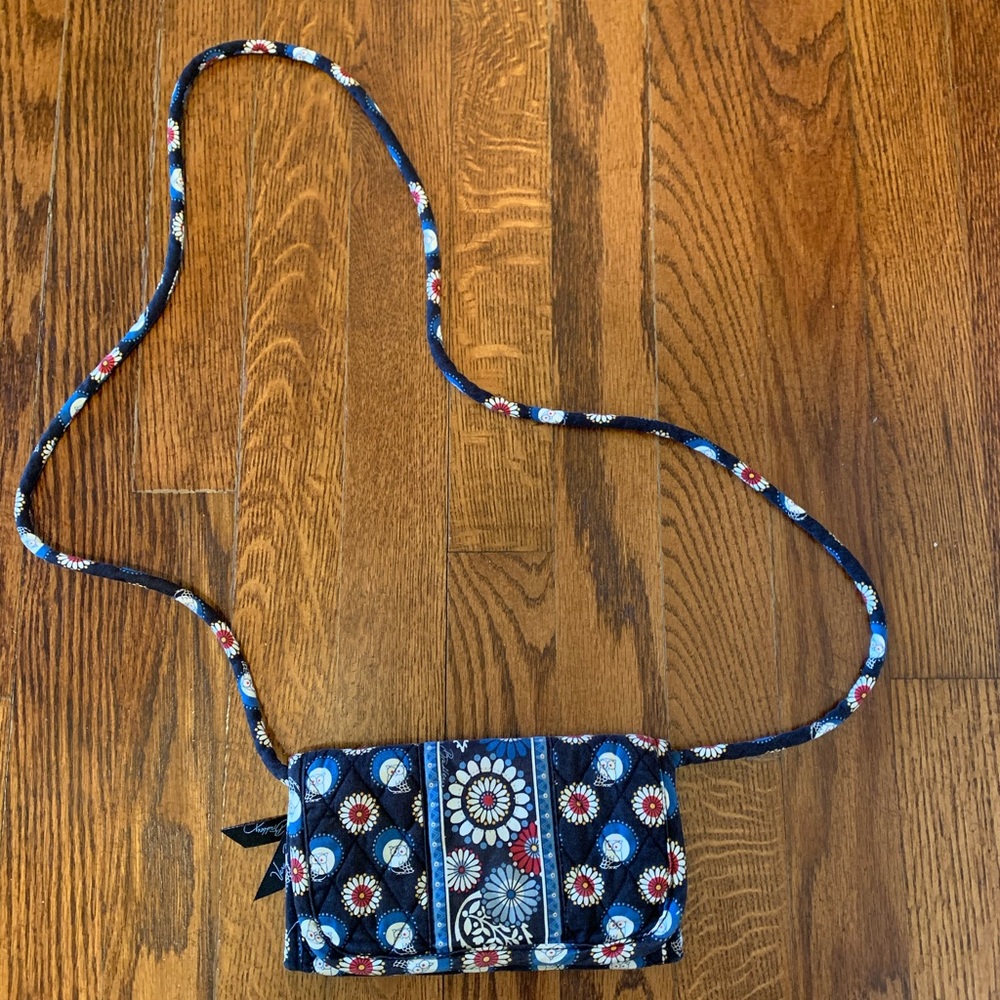Vera Bradley crossbody wallet